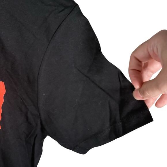 Neck Deep X Song's That Saved My Life NWT Men's Small Black Cotton S/S T-Shirt - Picture 8 of 9